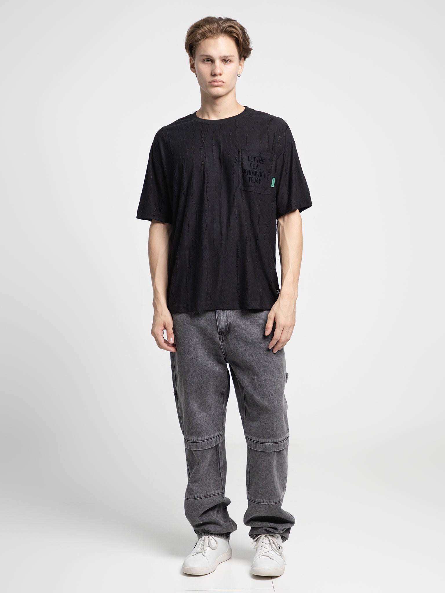 DEEDAT REVENANT Oversize Short Sleeve Tees - Black