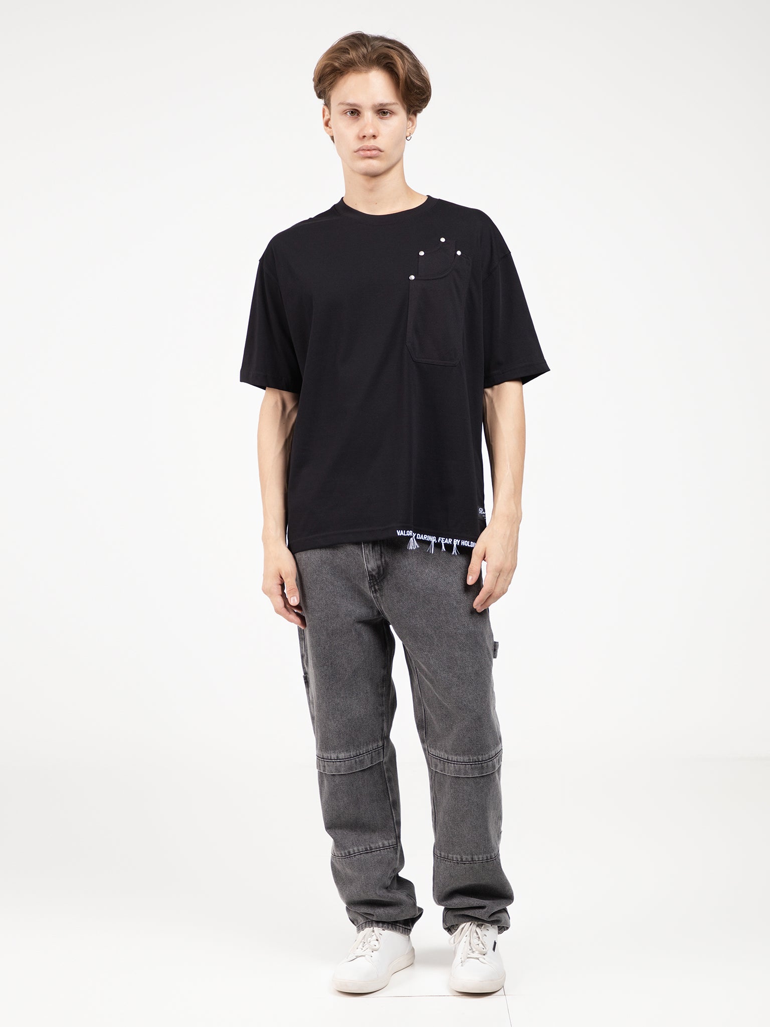DEEDAT REVENANT Oversize Short Sleeve Tees - Black