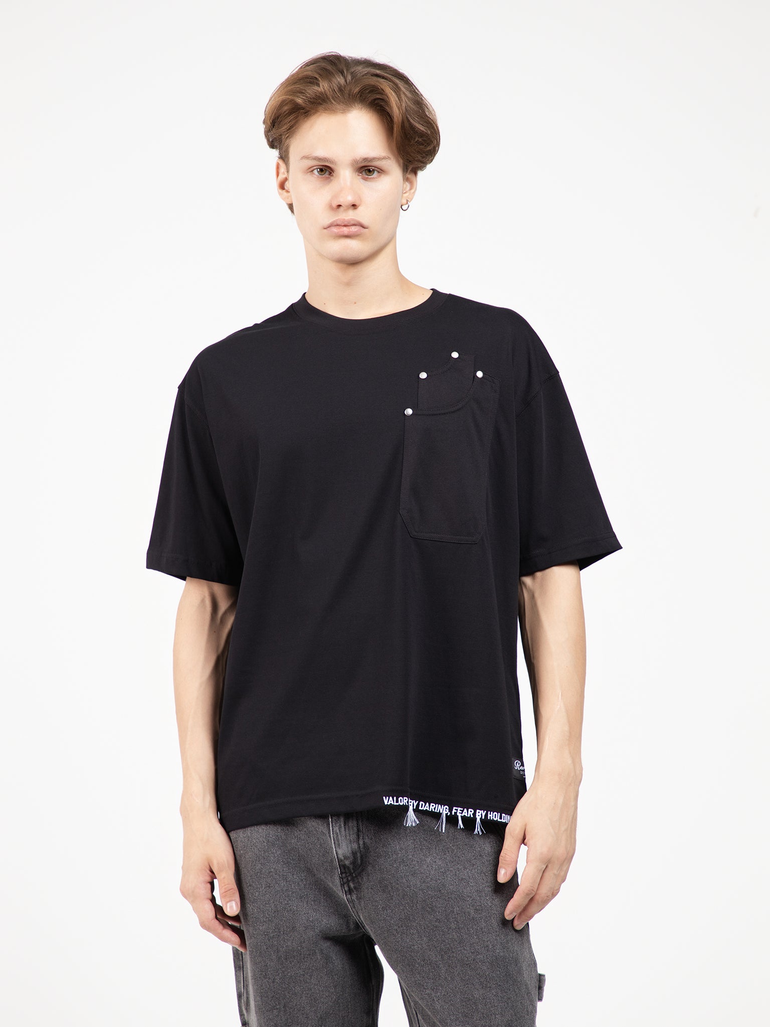 DEEDAT REVENANT Oversize Short Sleeve Tees - Black