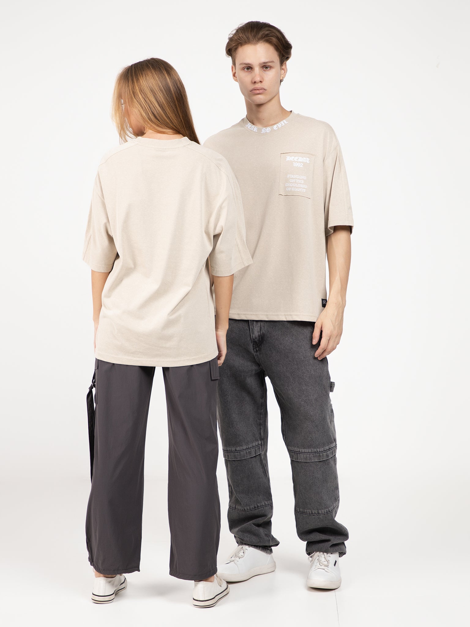DEEDAT REVENANT Oversize Short Sleeve Tees - Beige