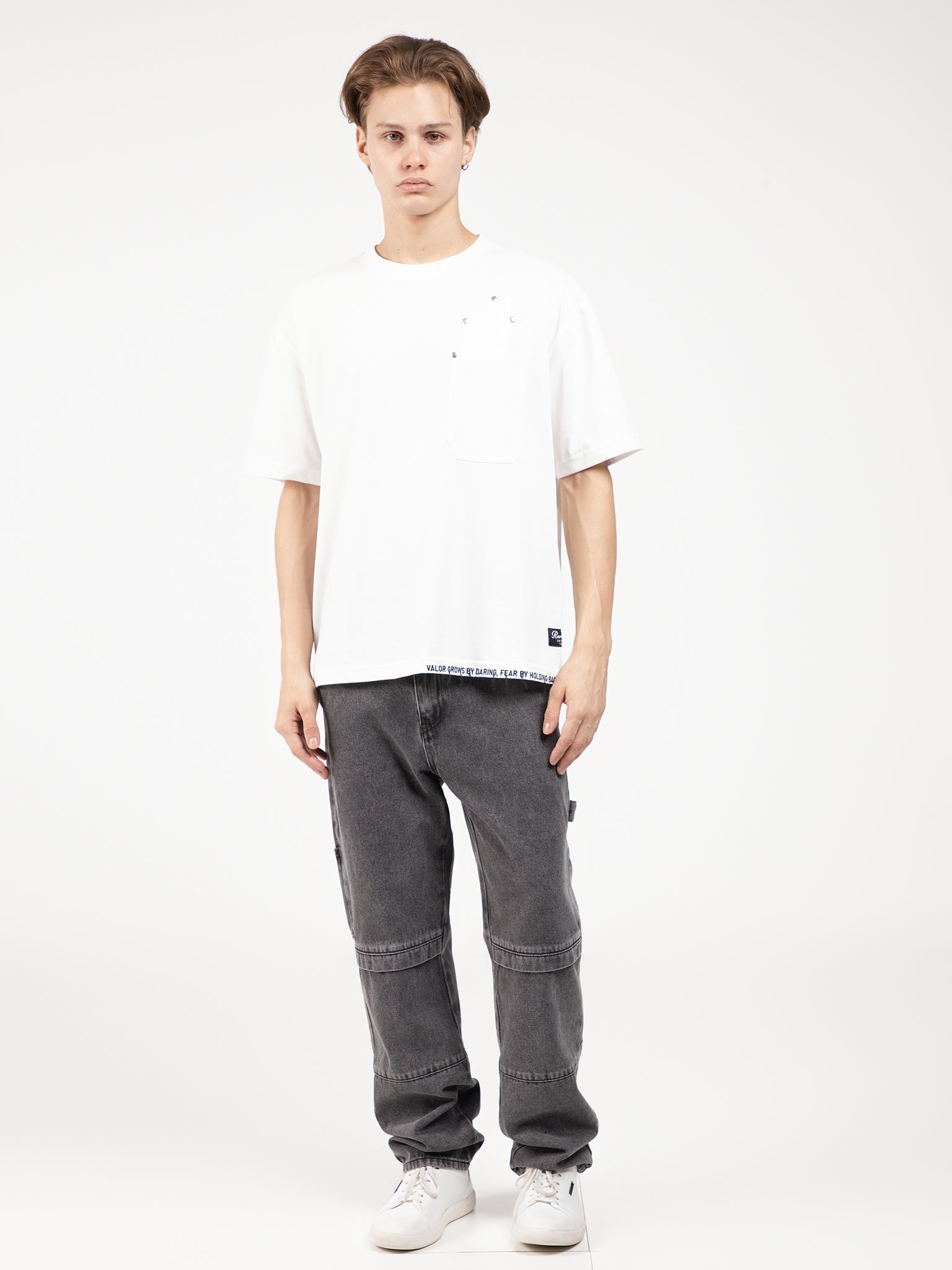 DEEDAT REVENANT Oversize Short Sleeve Tees - White