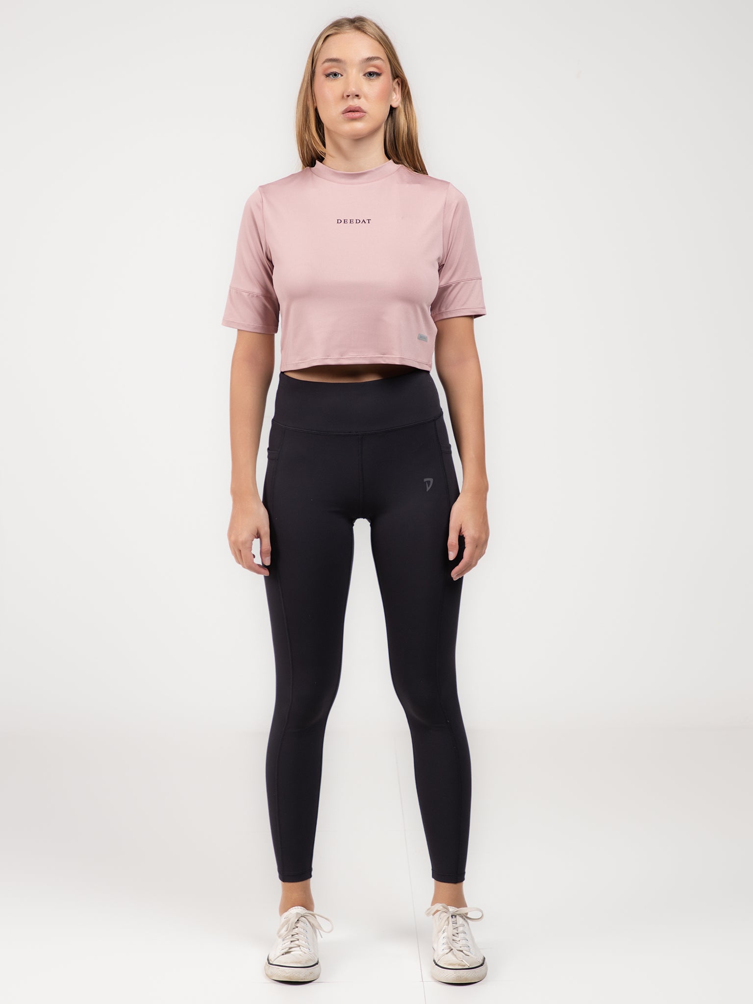 DEEDAT Performance Wear Sports Tee - Pink