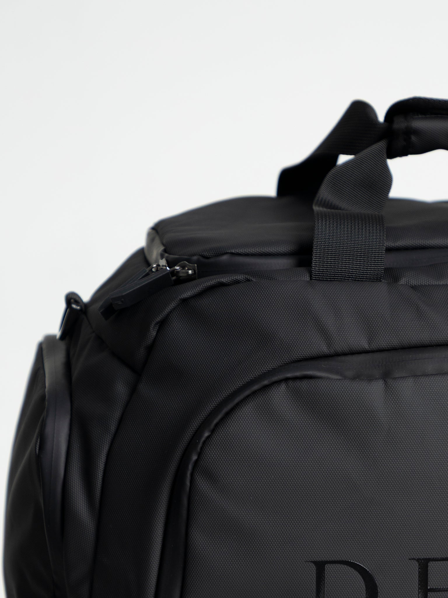 DEEDAT Duffel Bag - Black