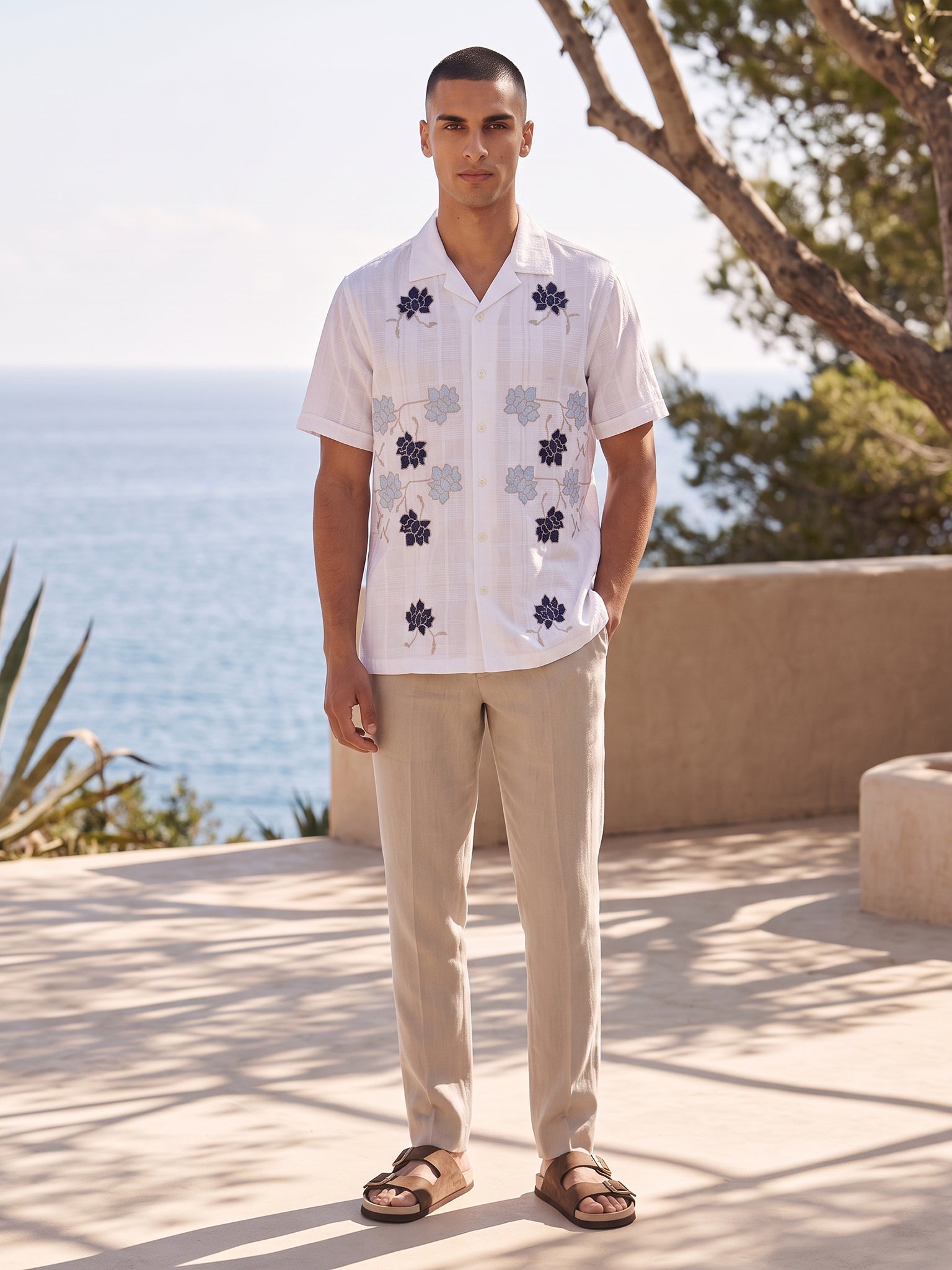 DEEDAT Regular Fit Casual Shirt - White