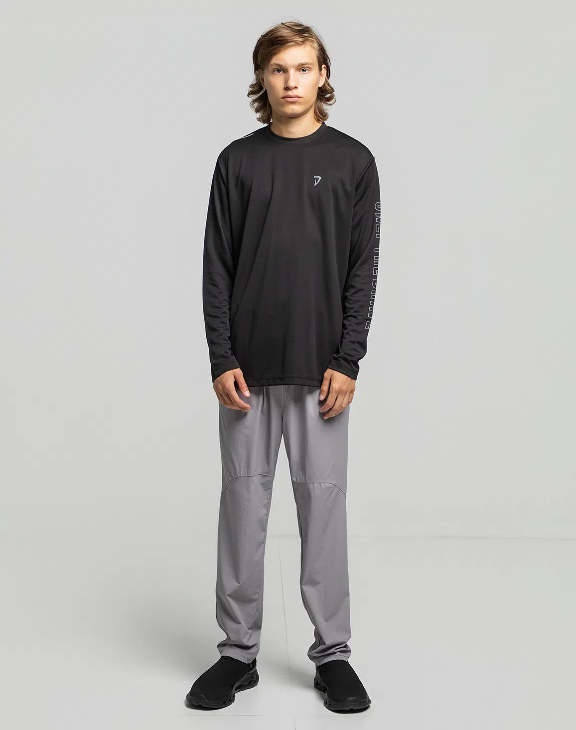 DEEDAT Performance Wear Regular Fit Tee - Black