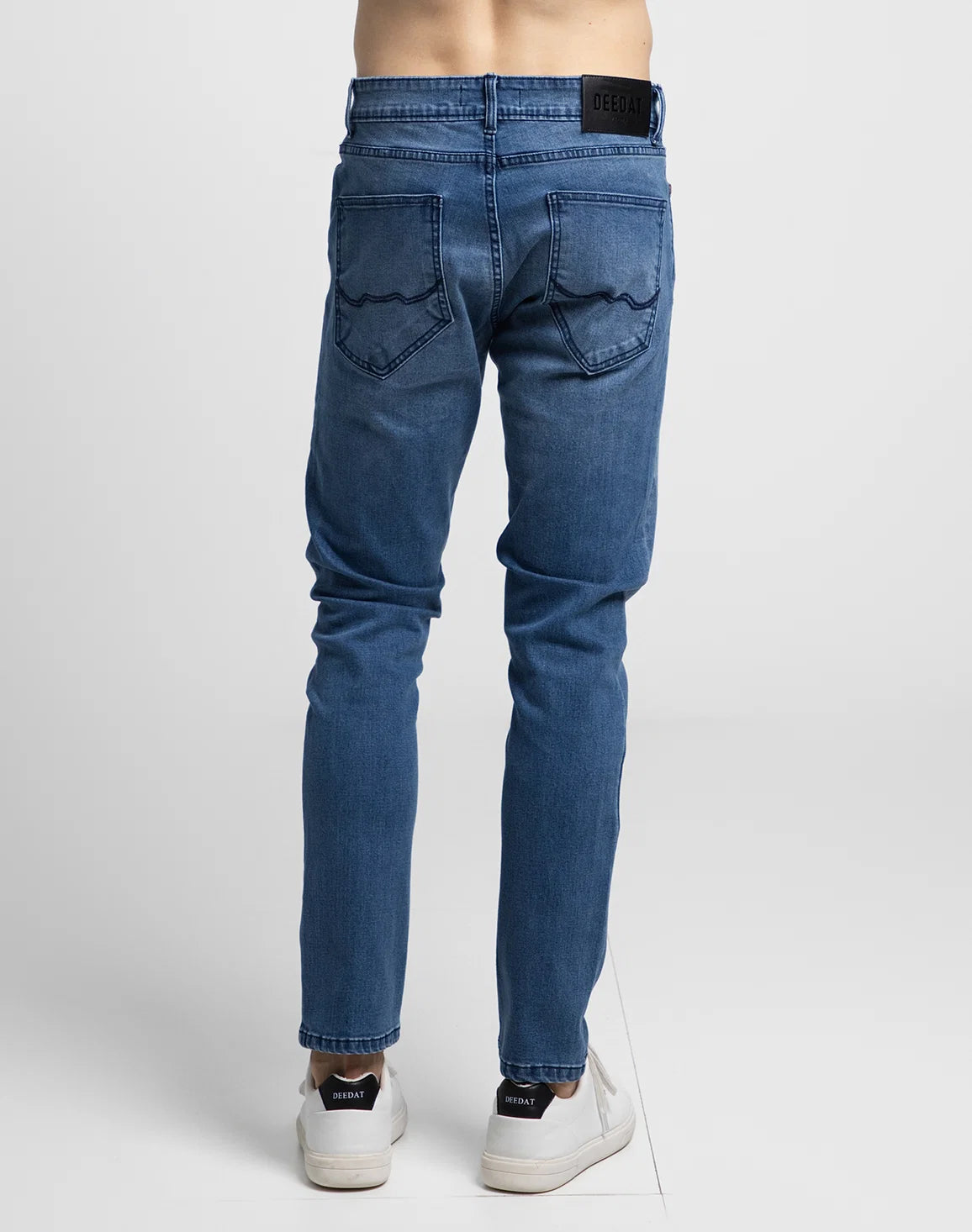 DEEDAT Tapered Fit Jeans -Blue