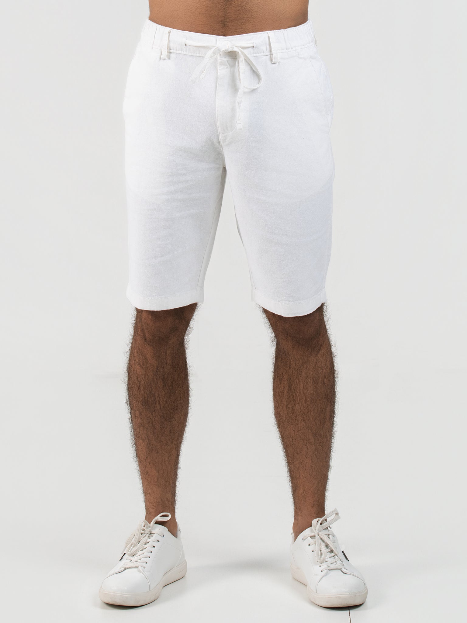 DEEDAT Regular Fit Short - Off White