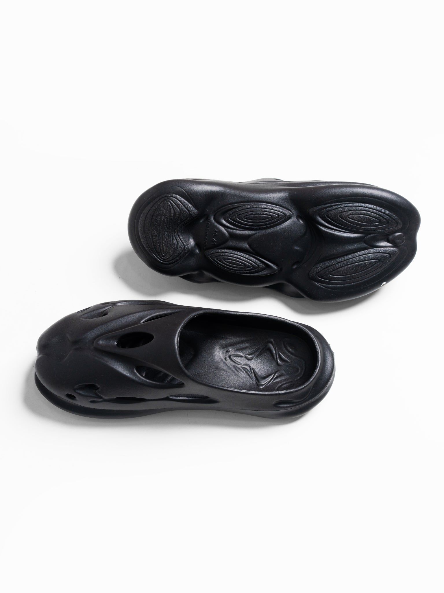 DEEDAT Casual Sandals - Black