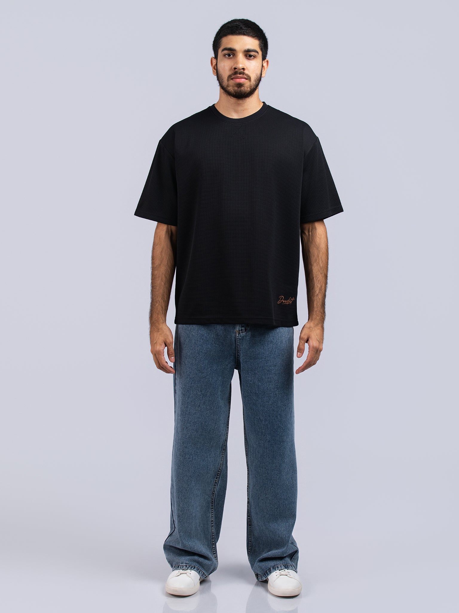 DEEDAT MAVERICK Oversized Tees - Black