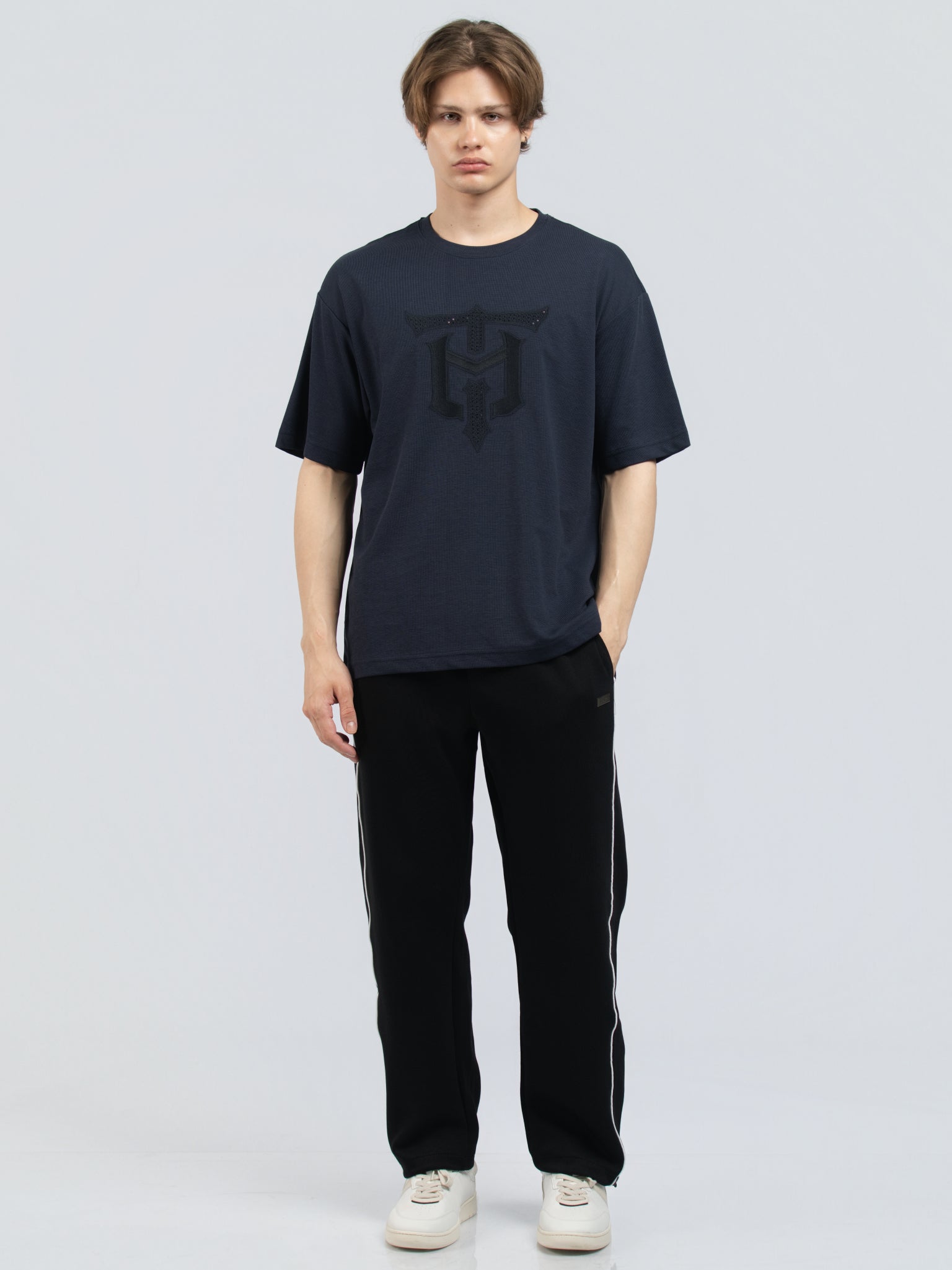 DEEDAT MNML WRLD MAVERICK Oversized Tee Shirt - Navy