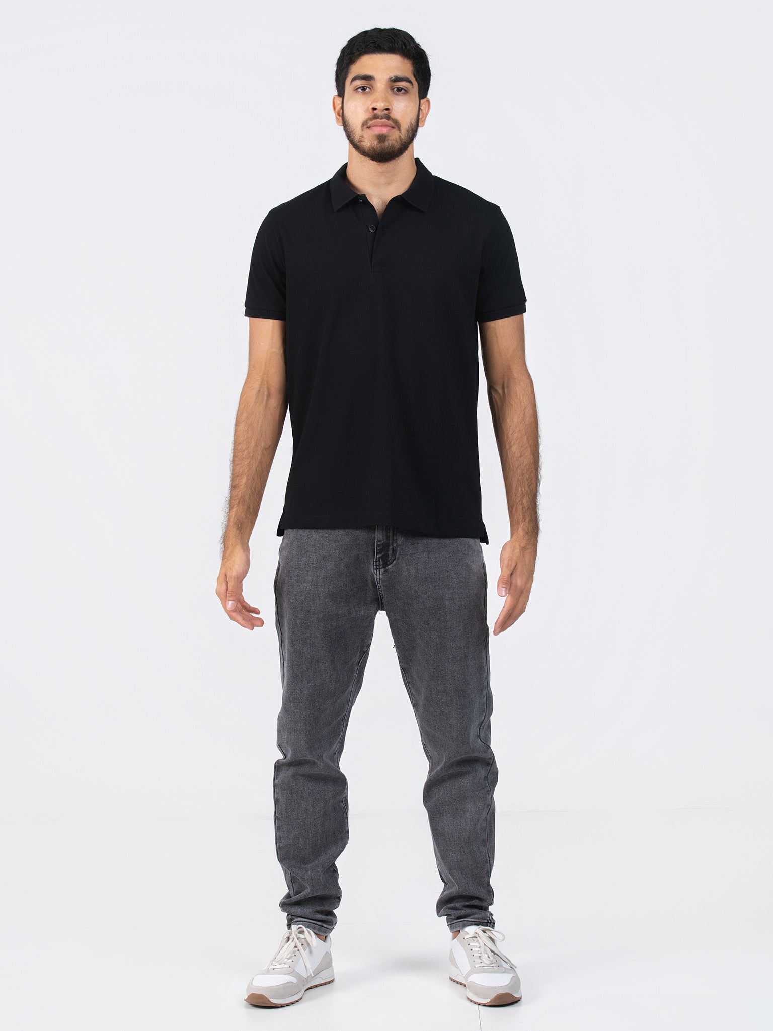 DEEDAT Tapered Fit Jeans - Gray