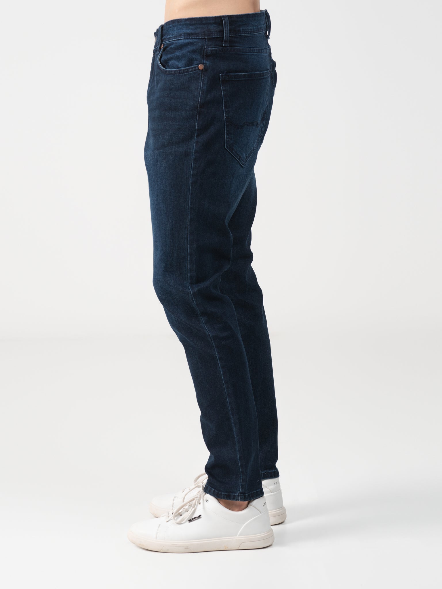 DEEDAT Tapered Fit Jeans - Dark Blue