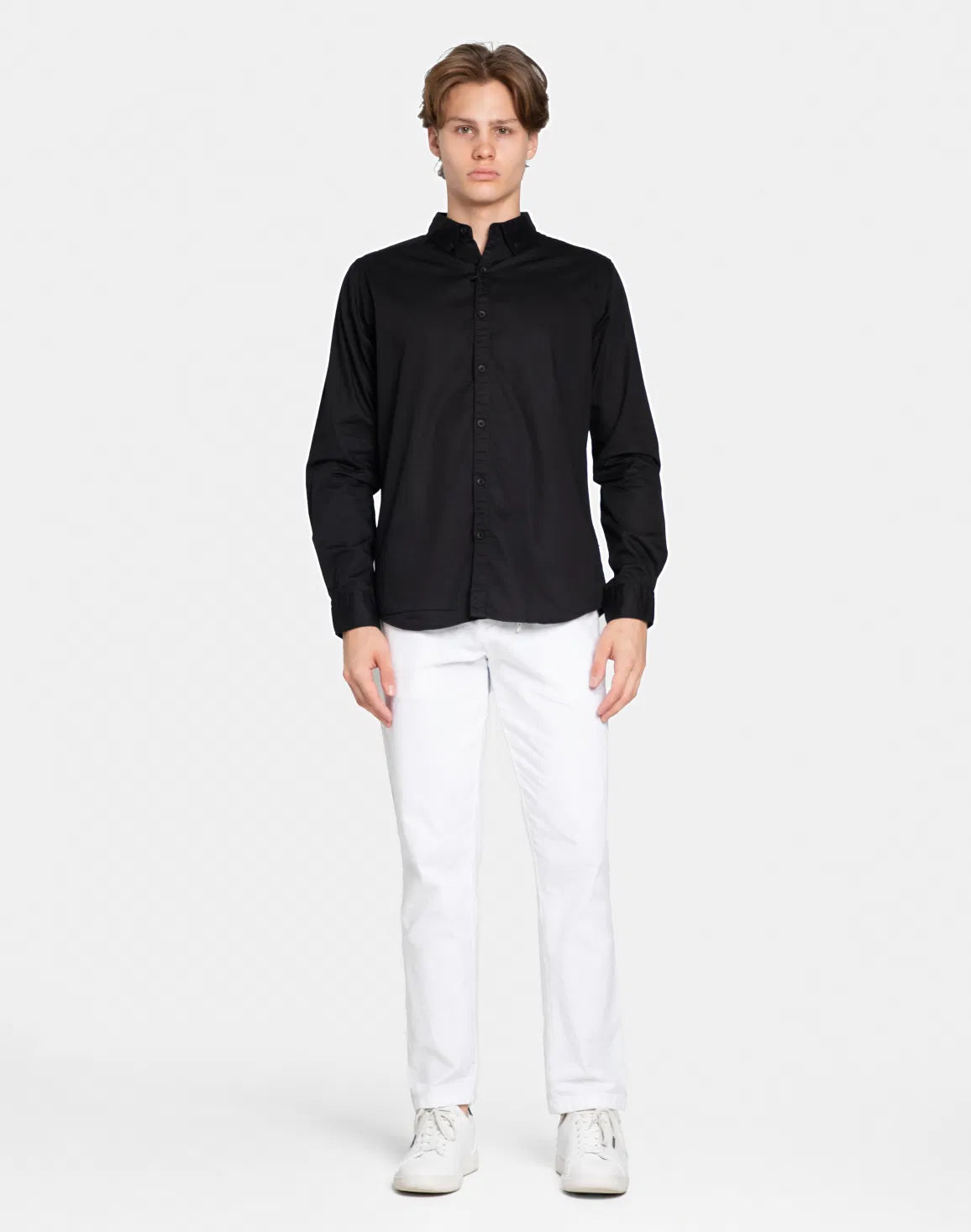 DEEDAT Slim Fit Cutaway Collar Shirt - Black