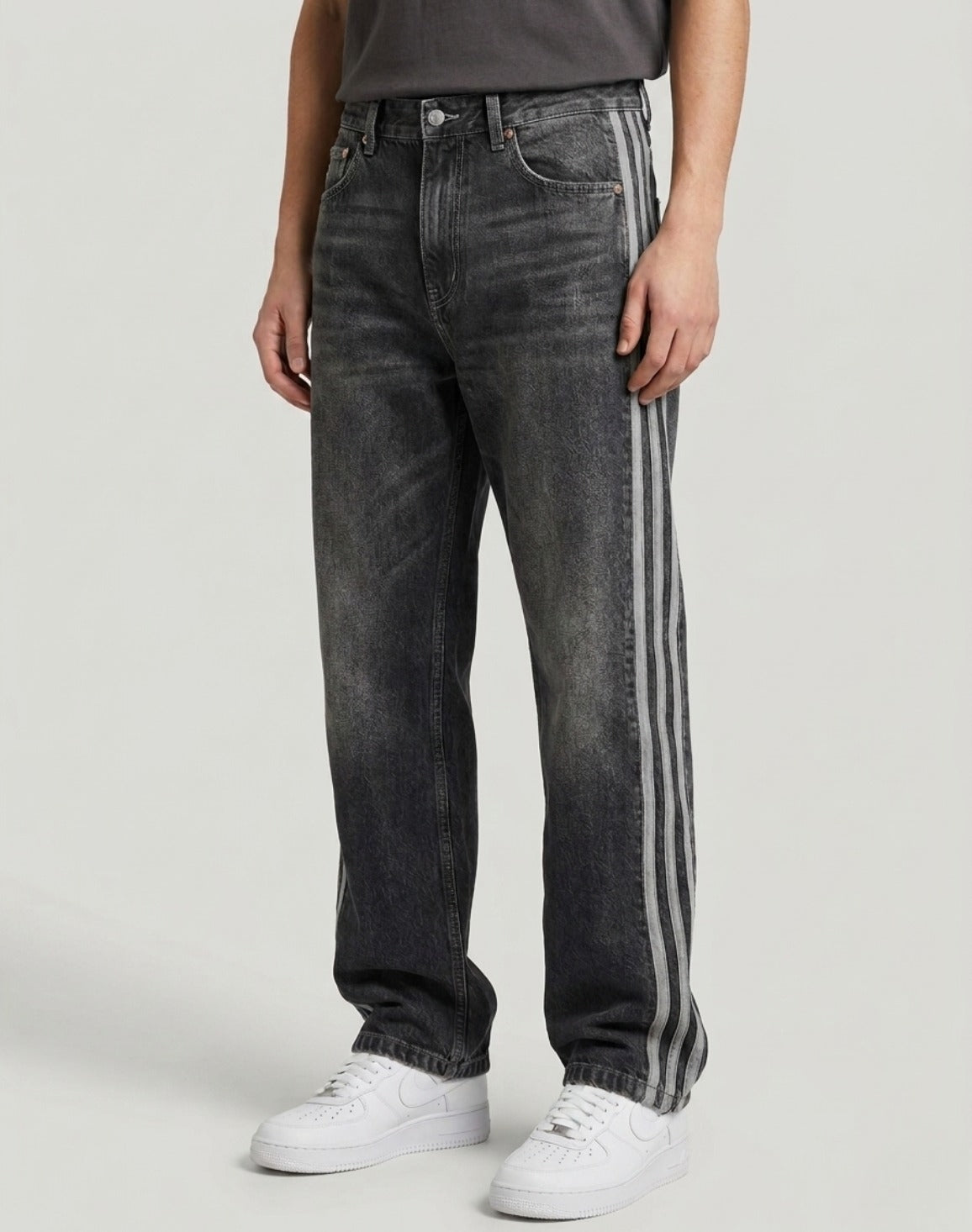 DEEDAT Loose Straight Fit Jeans - Black