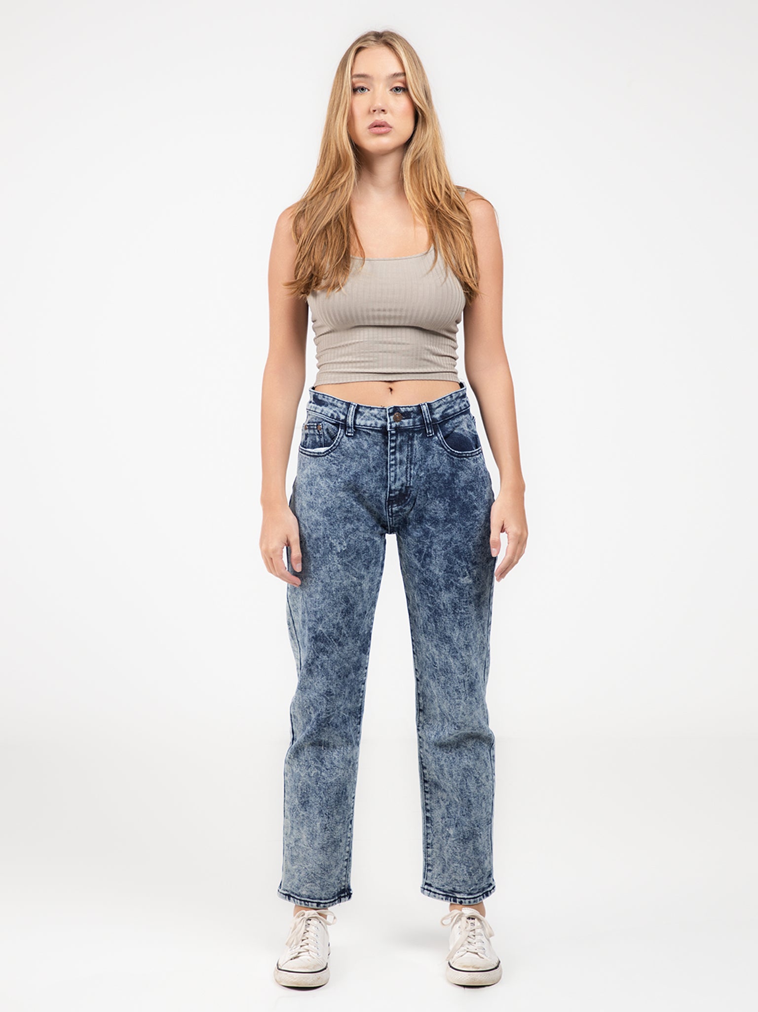 DEEDAT Women Straight Cut Jeans -Mid Blue