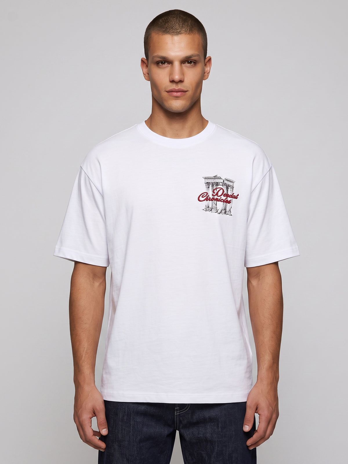 DEEDAT CHRONICLES Maverick Oversized Tees - White