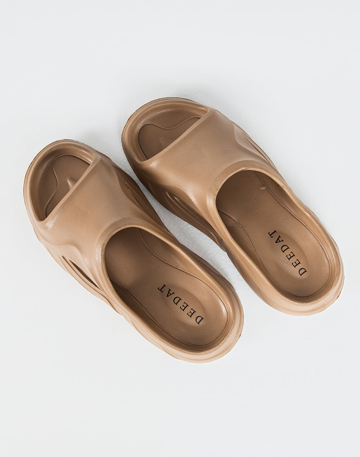 DEEDAT Sandals - Camel