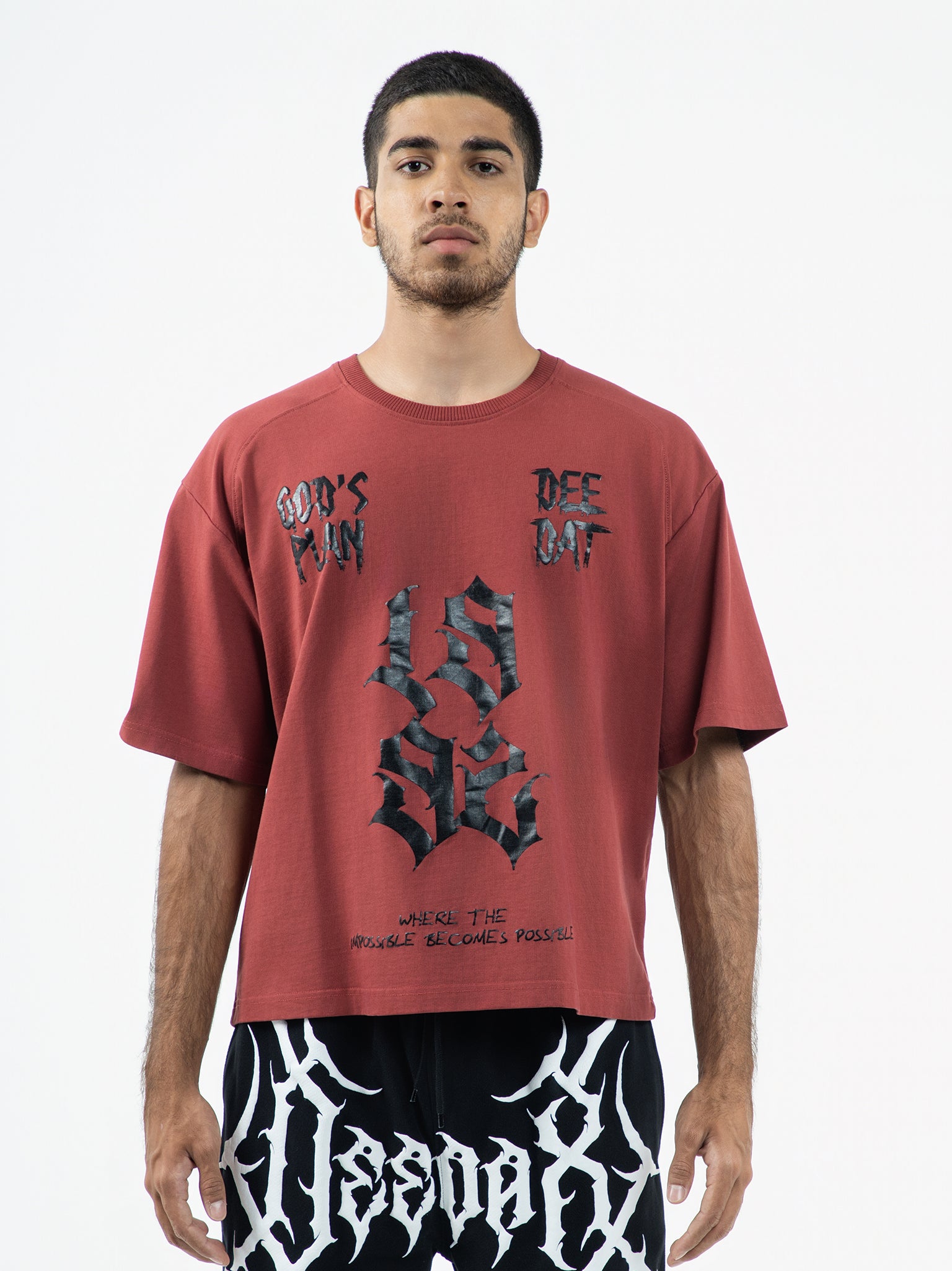 DEEDAT GOD'S PLAN CROPPED Oversized Tees - Brick Red