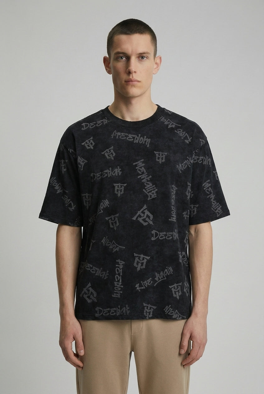 DEEDAT DEE.N.A Walker Oversized Tees - Black