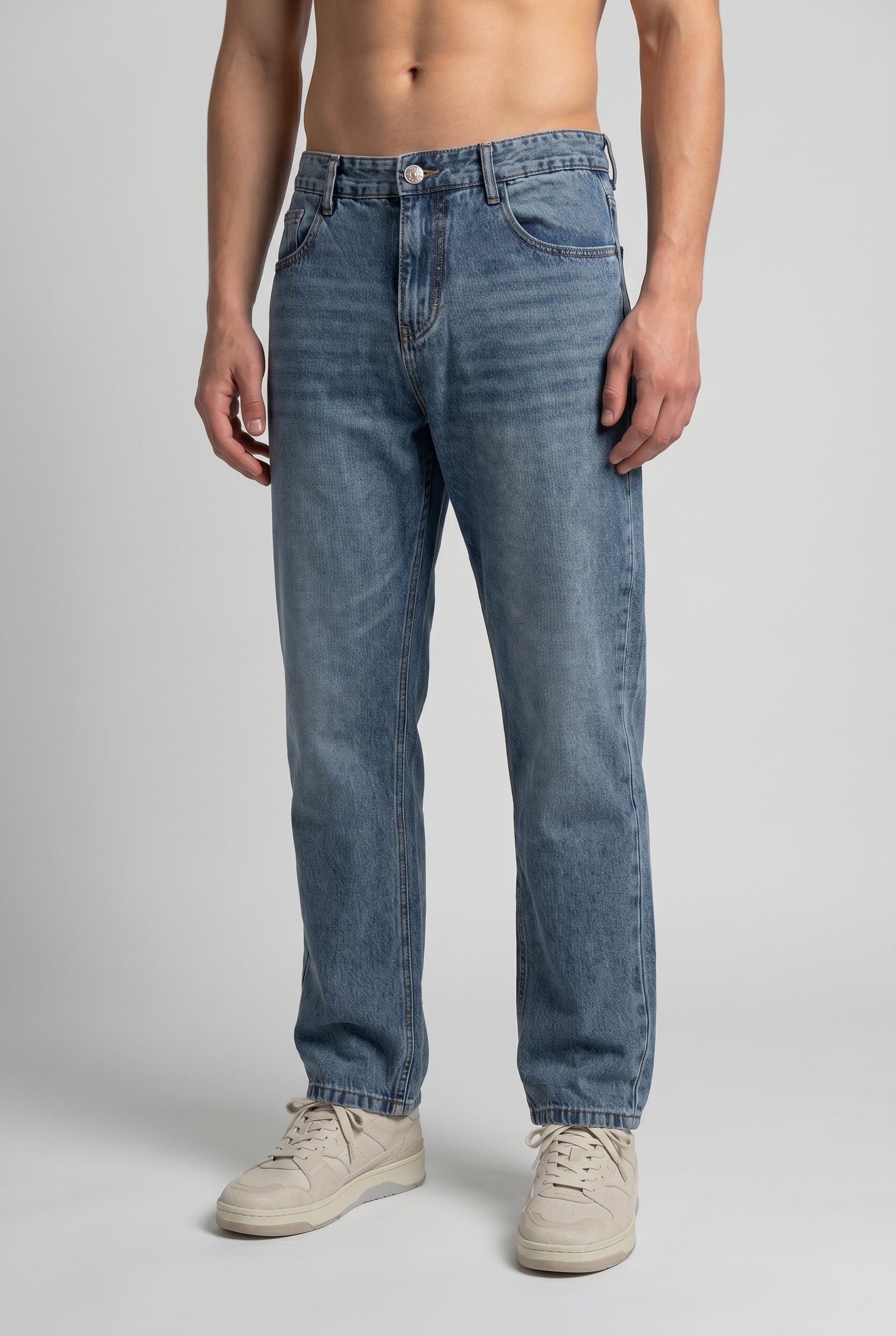 DEEDAT Loose Tapered Fit Jeans - Blue