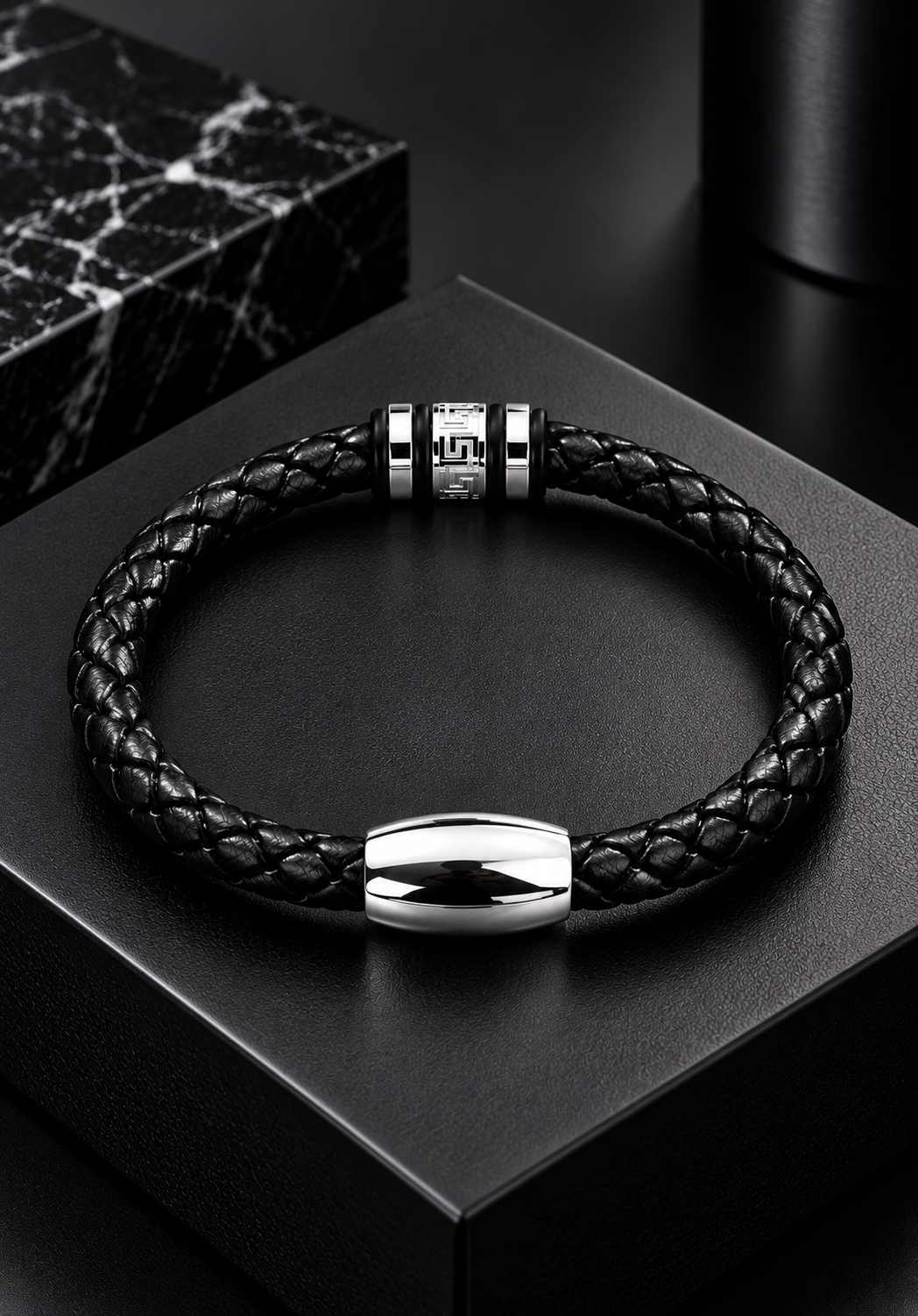 DEEDAT Leather Bracelet - Black