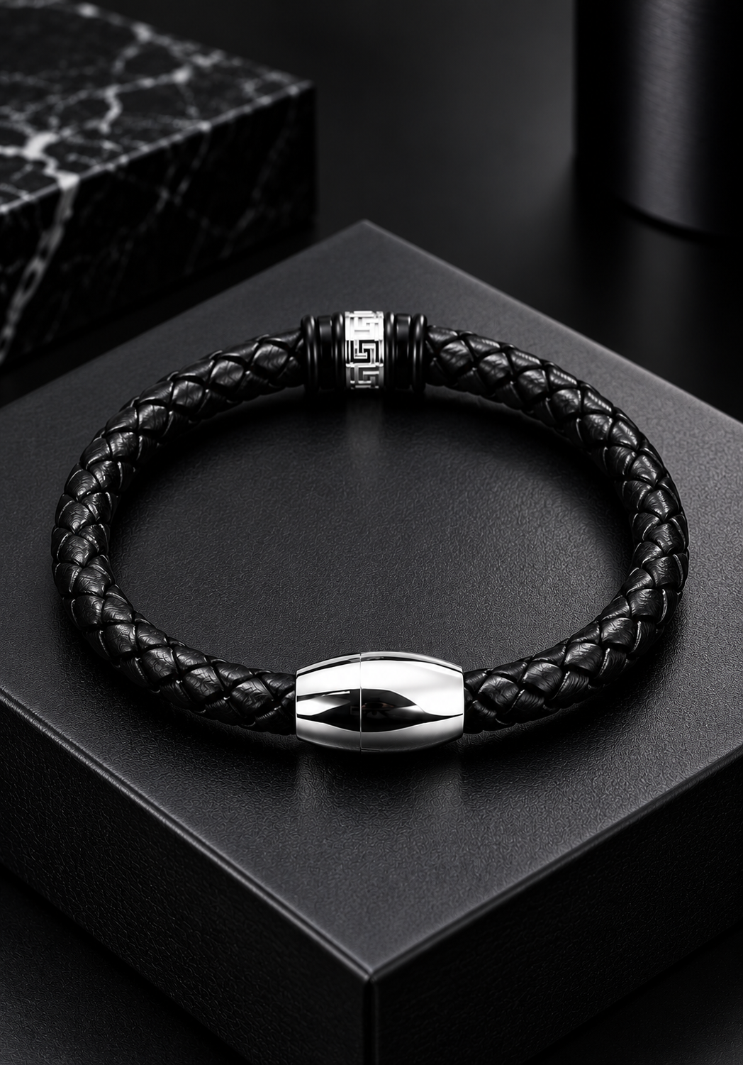 DEEDAT Leather Bracelet - Black