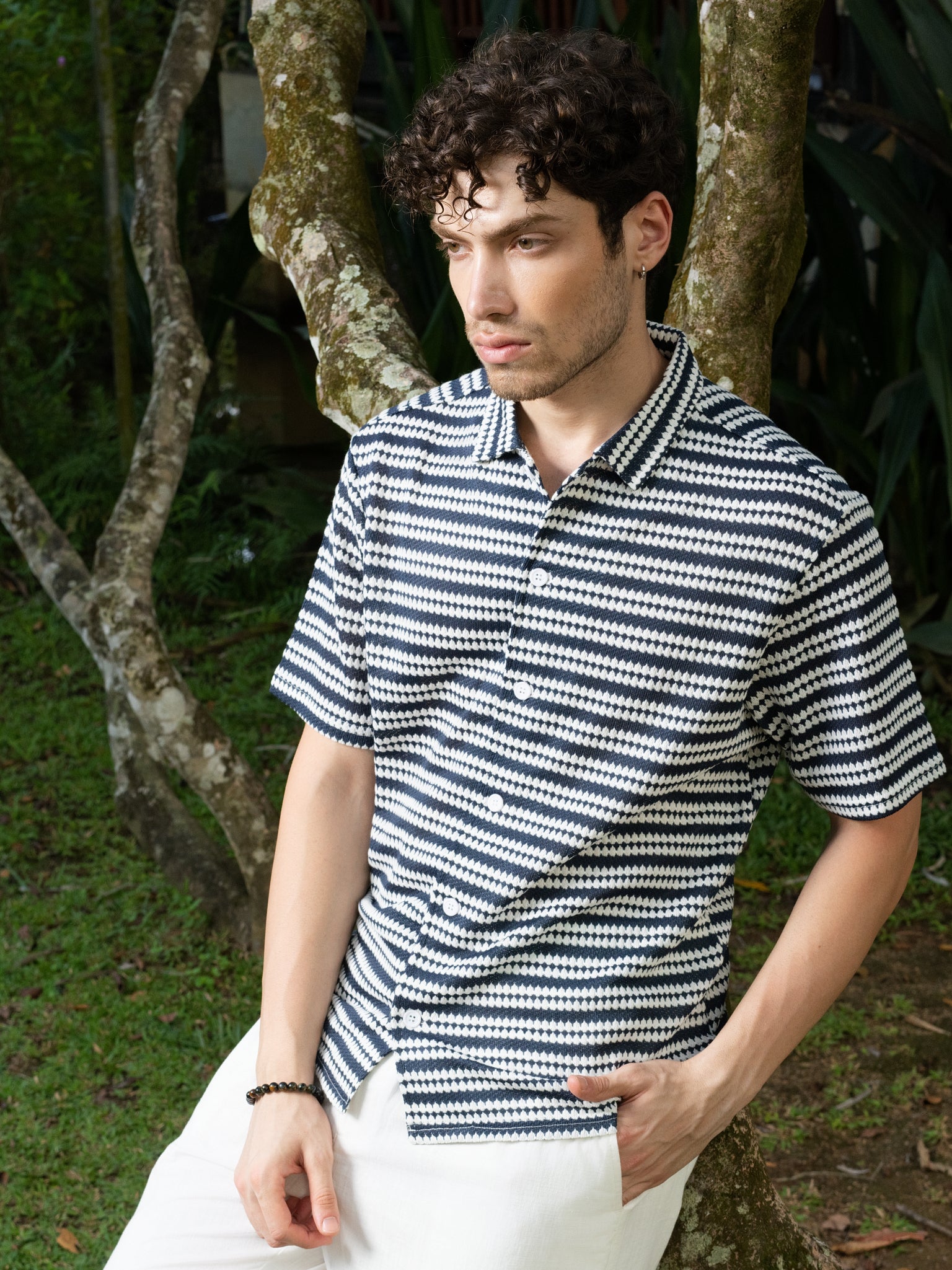 DEEDAT NATURE VERSE Regular Fit Casual Shirt - White/Blue