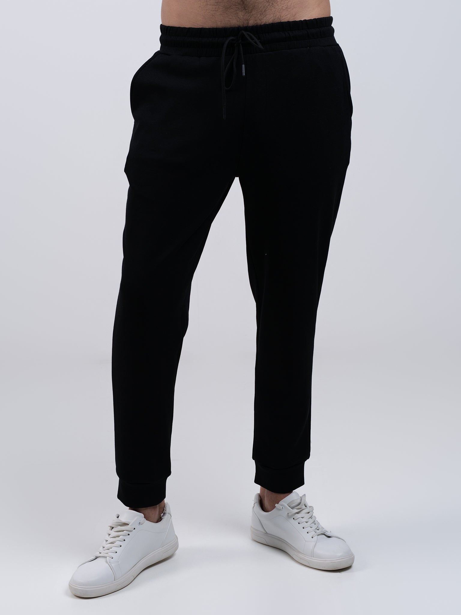 DEEDAT Jogger Fit Plain Bottom - Black