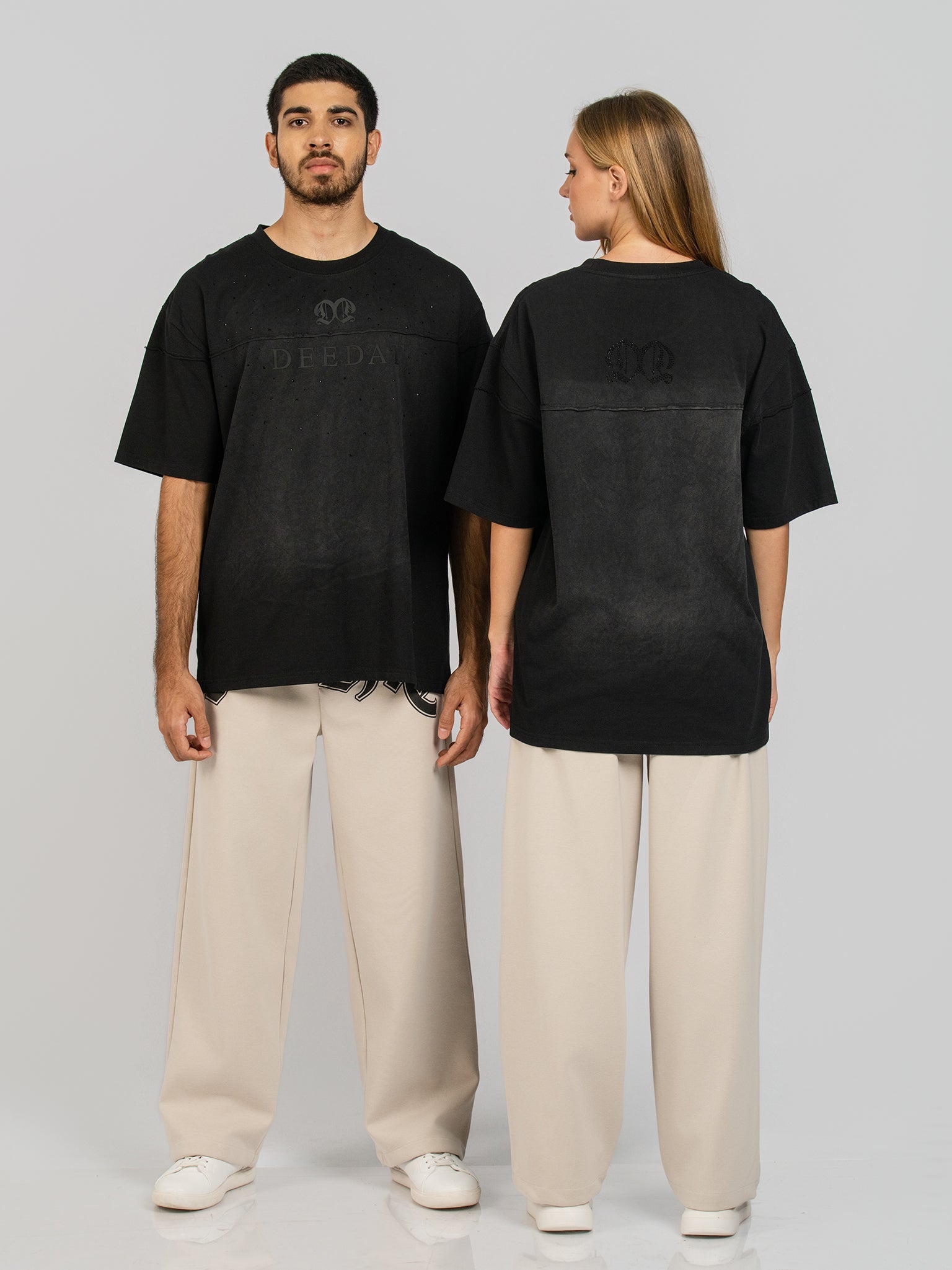 DEEDAT DEETOPIA MAVERIC Oversized Tees - Black