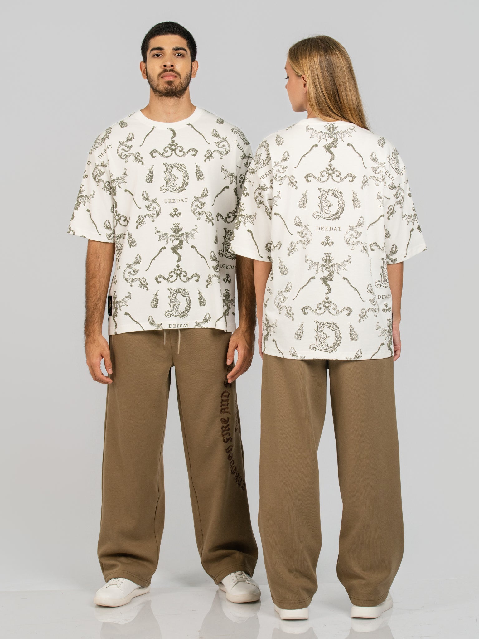 DEEDAT WINGS OF FIRE WALKER Oversized Tees - White