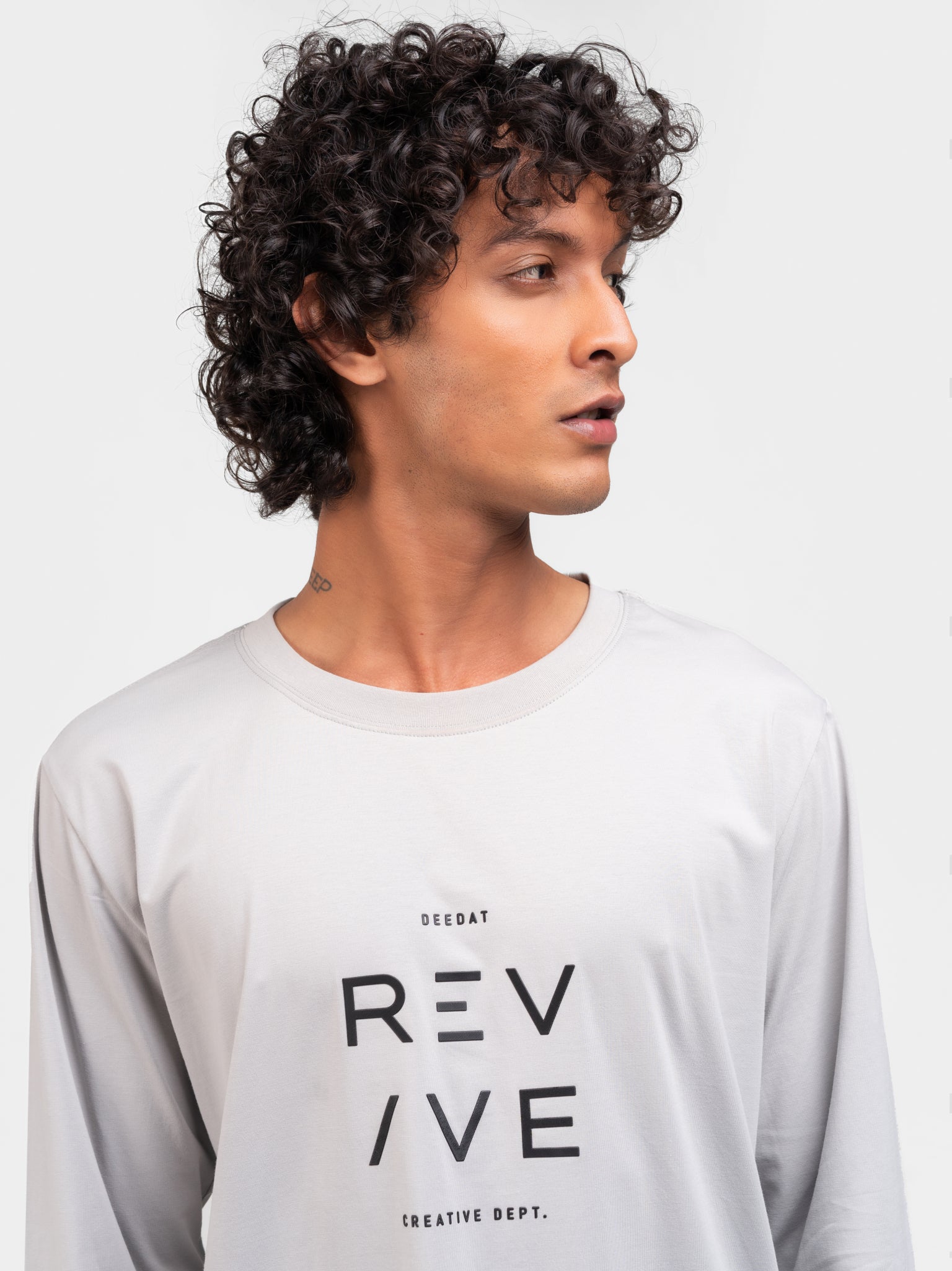 DEEDAT Revive  Long Sleeve Slim Fit Tee