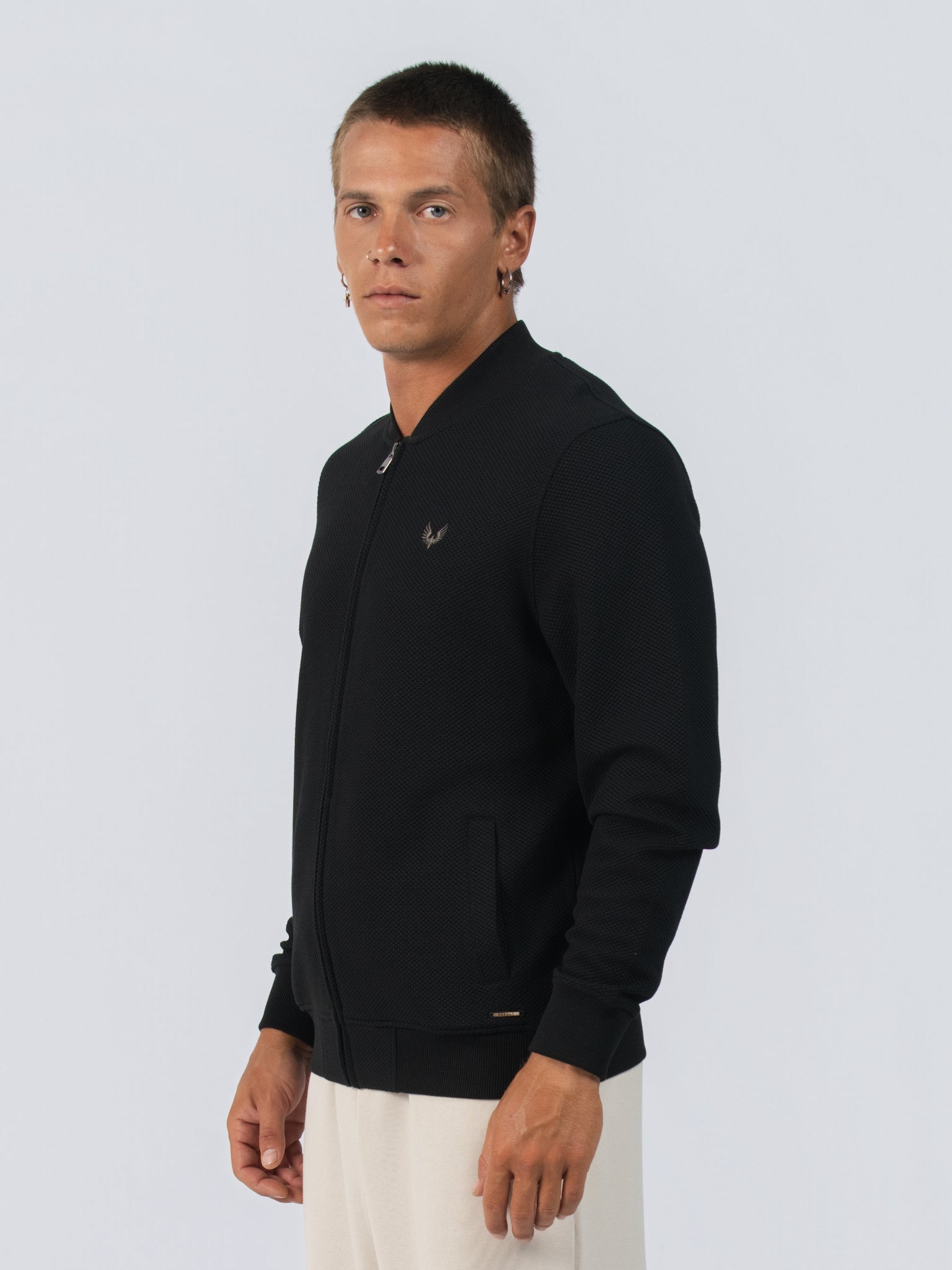 DEEDAT  Popcorn Long sleeve  V-neck  Tees - Black