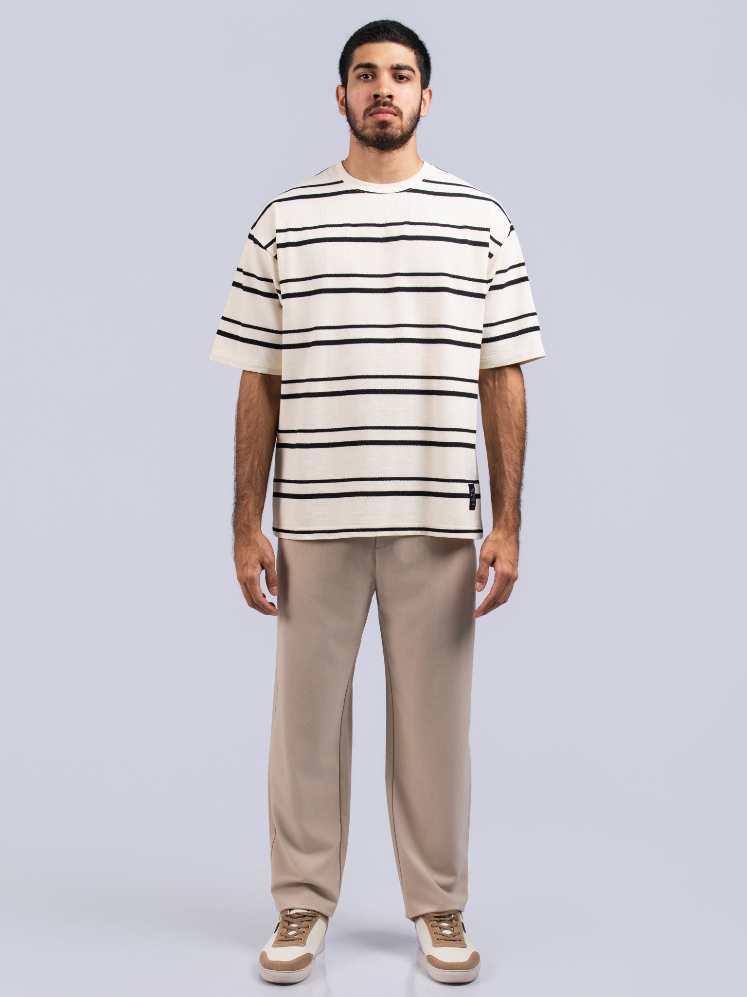 DEEDAT MAVERIC Oversized Tees - Off White/Black