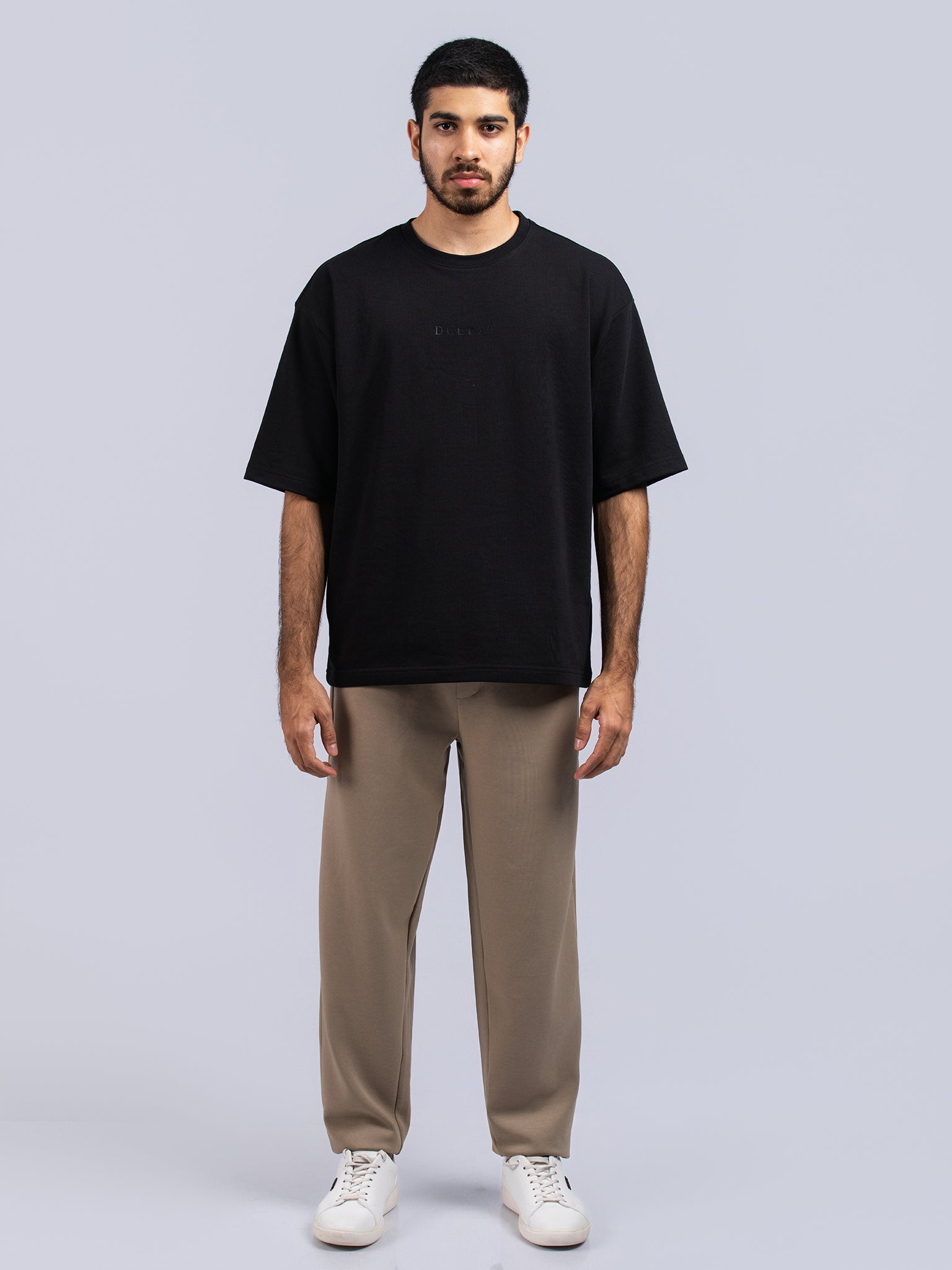 DEEDAT Standard Hem Jogger Fit Bottom - Beige