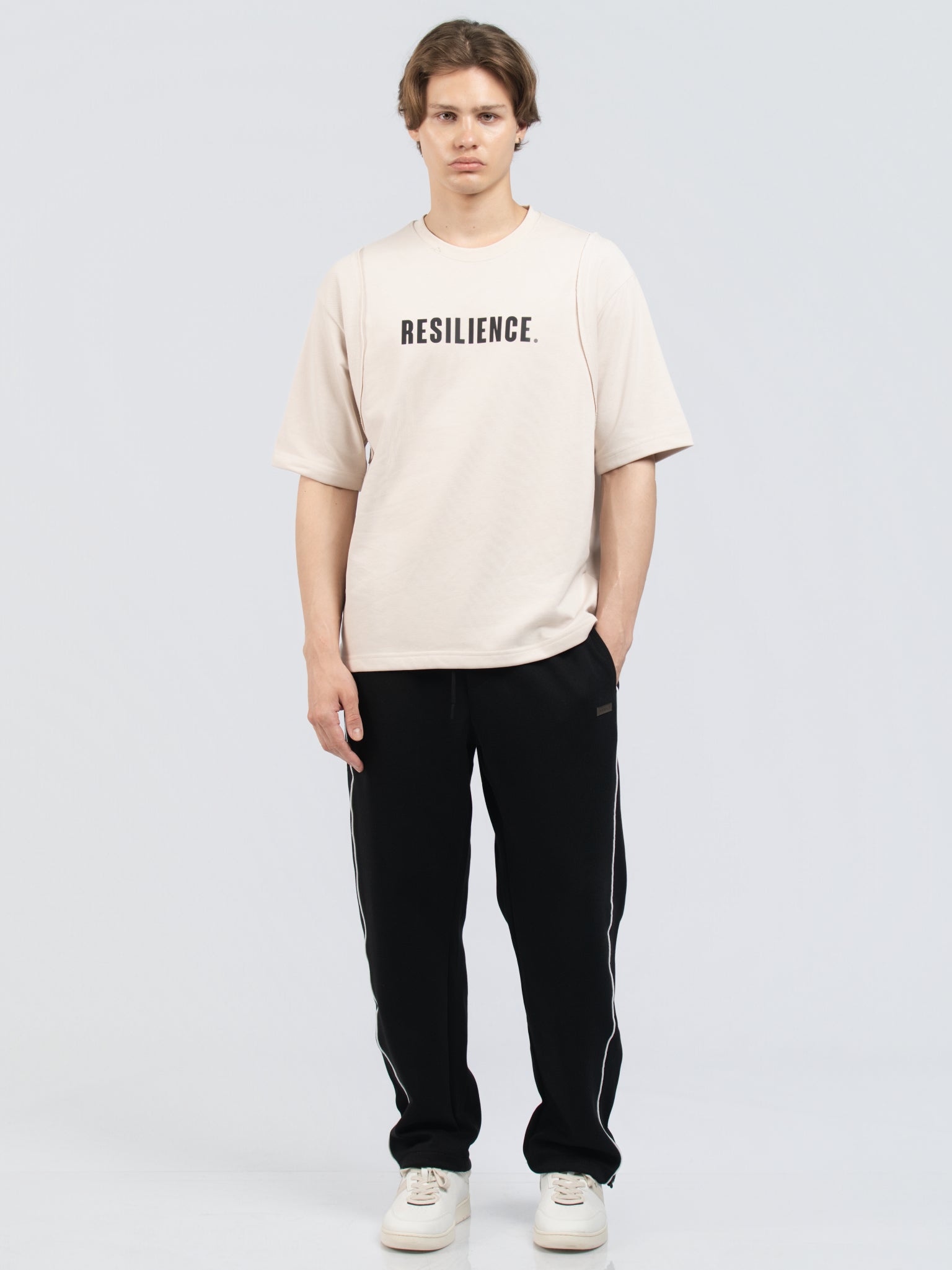 DEEDAT MNML WRLD WALKER Oversized Tee Shirt - Beige