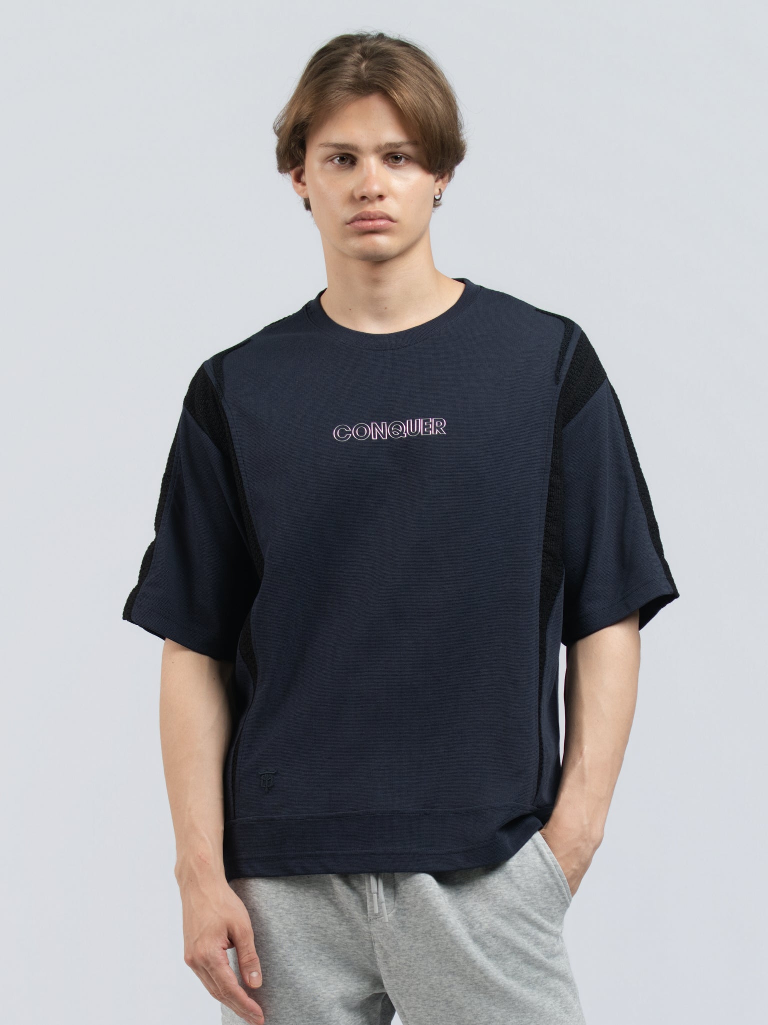 DEEDAT MNML WRLD WALKER Oversized Tee Shirt - Navy