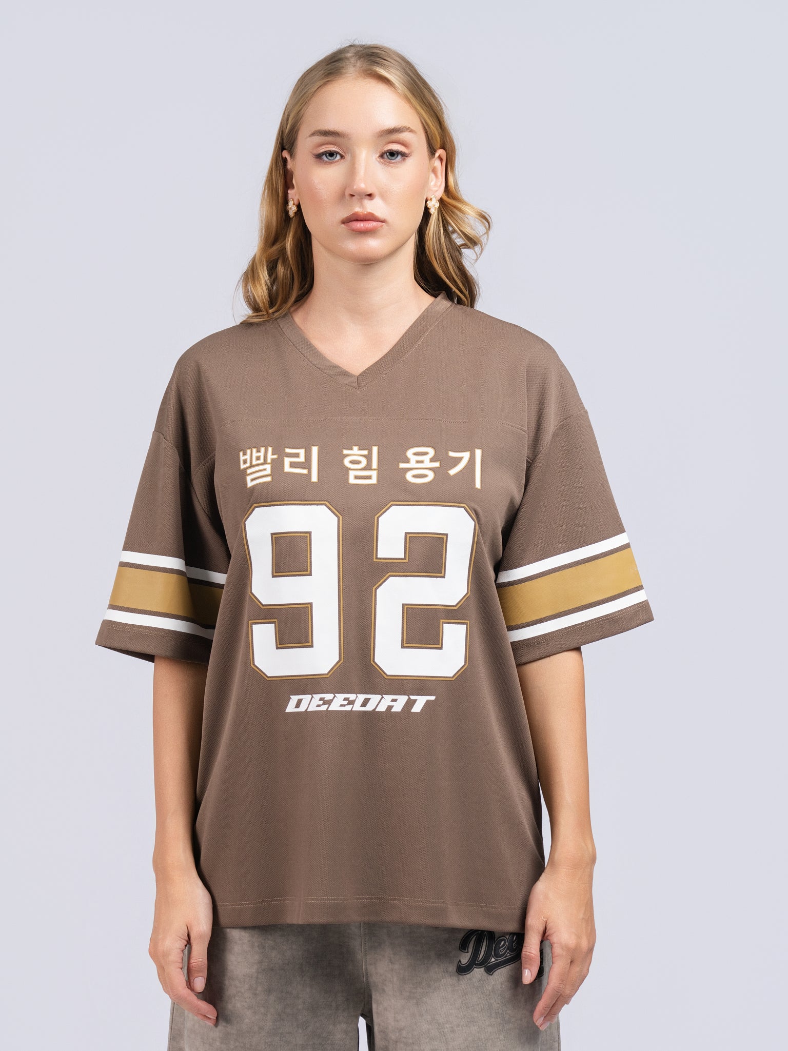 DEEDAT Women's V Neck Oversized Tees -  Brown