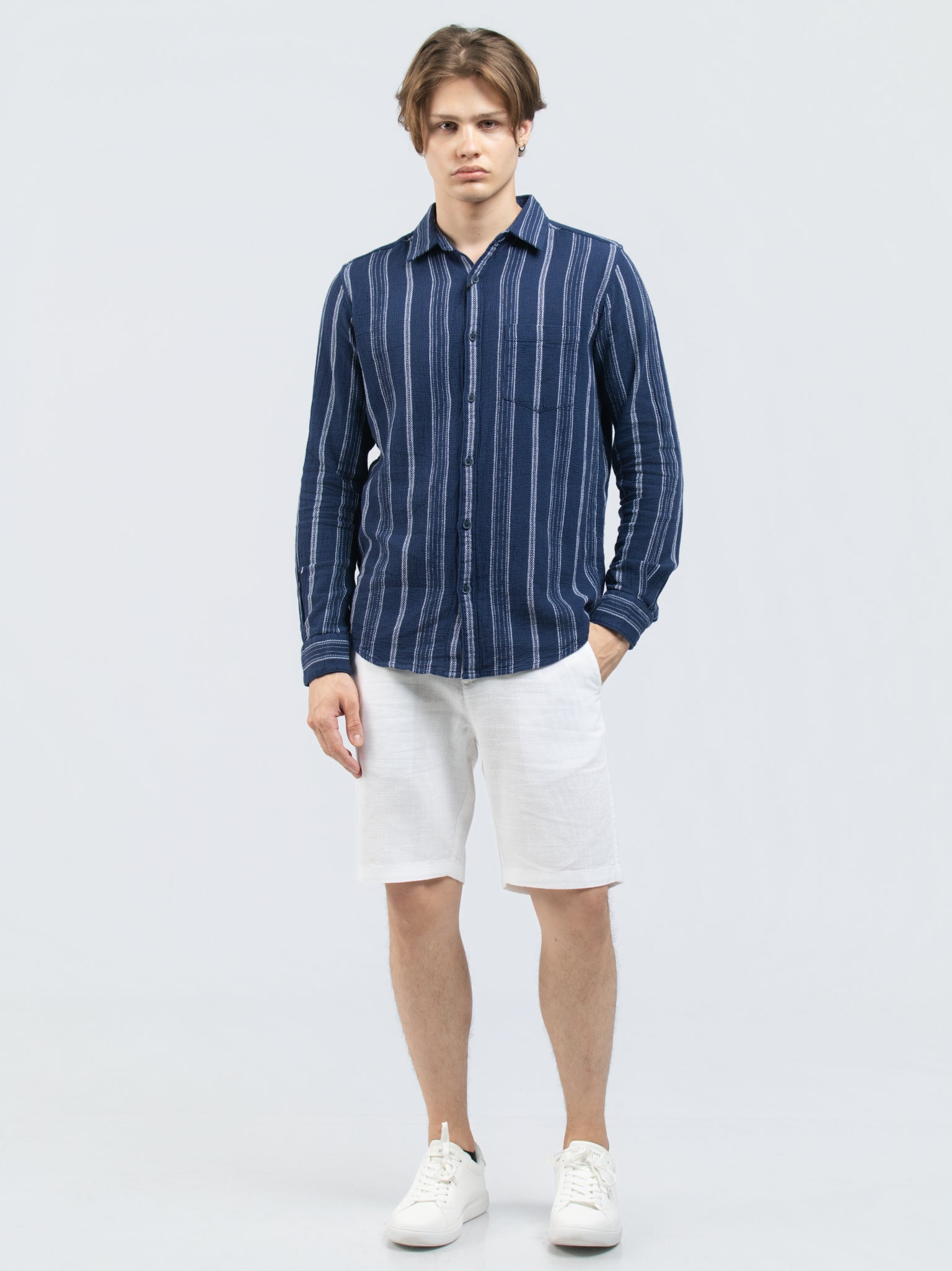 DEEDAT Regular Fit Short -White