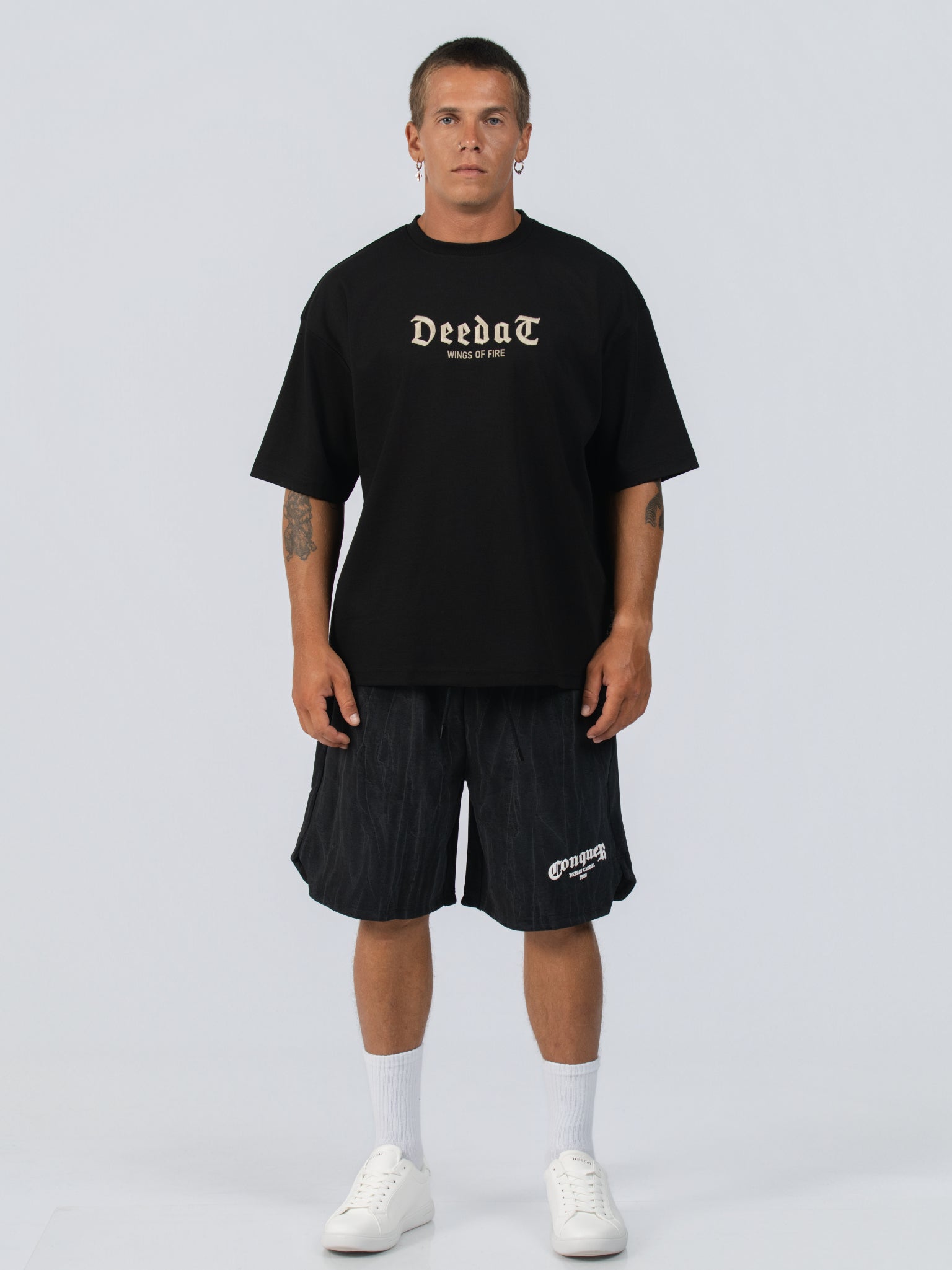 DEEDAT Standard Hem Regular Fit Short - Black