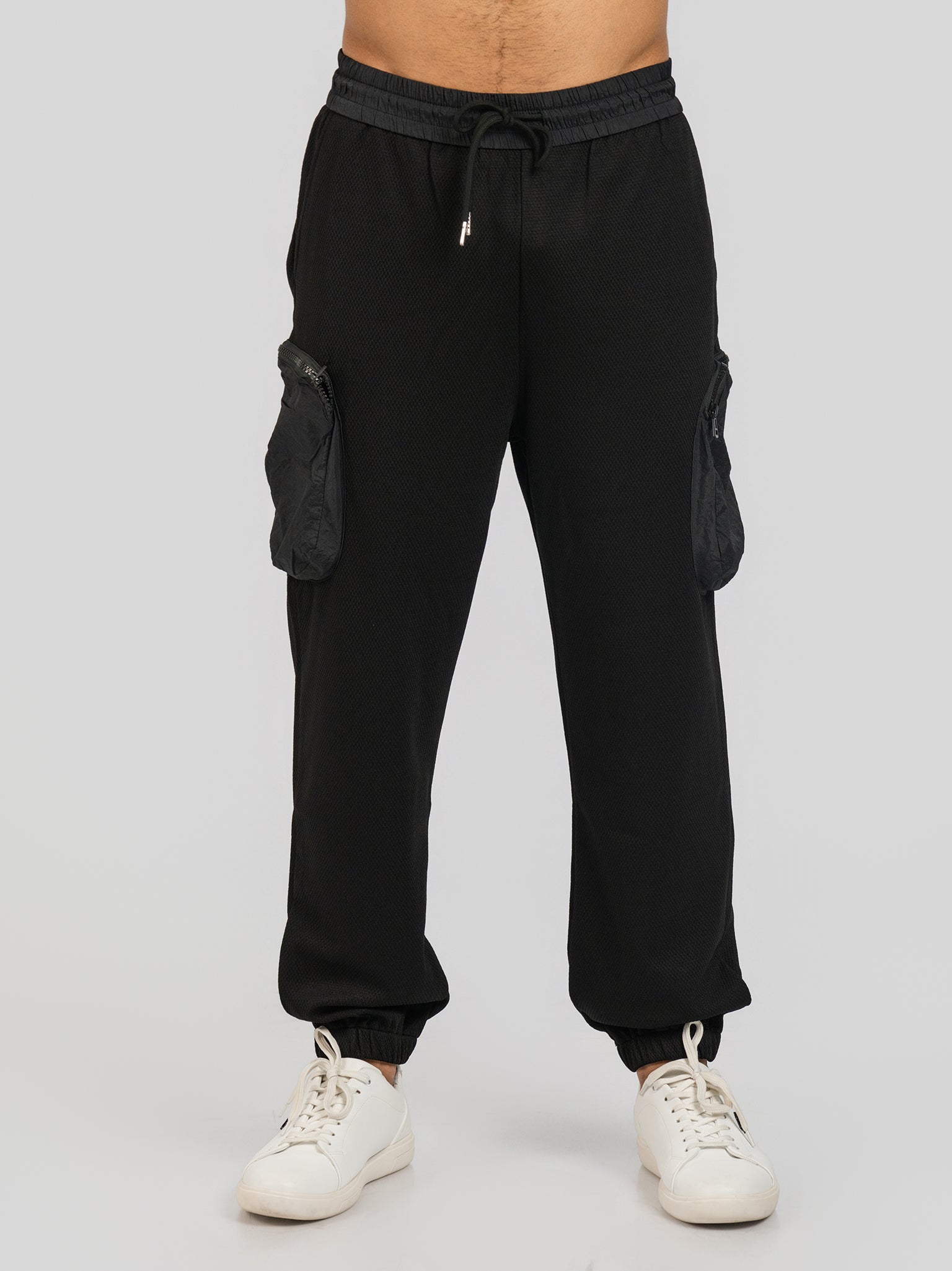 DEEDAT REGULAR Fit Plain Bottom - Black