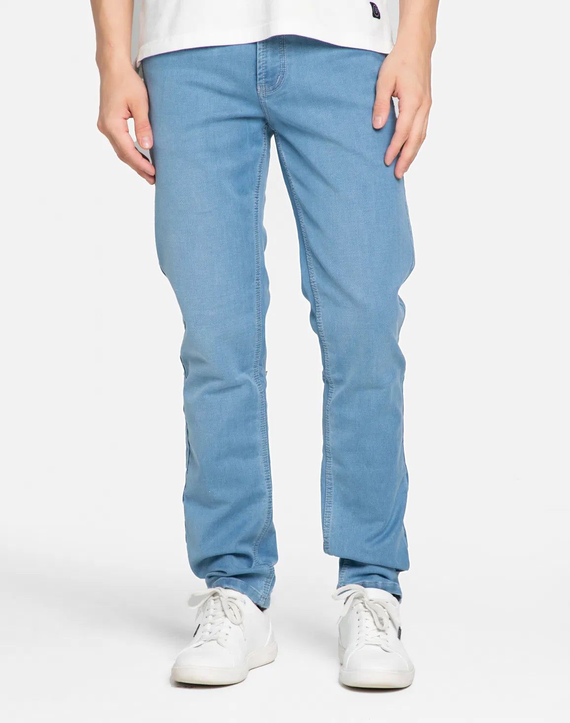 DEEDAT Standard Hem Slim Fit Jeans - Light Blue